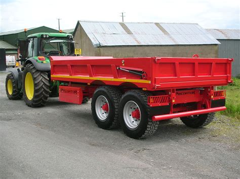Sonstige tohaco luxus trailer mit luftfahrwerk absenkbar. Agri Dump Trailers | Various Applications | Predator Trailers