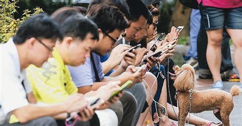 China Now Has 802 Million Internet Users According to CNNIC Report - Pandaily