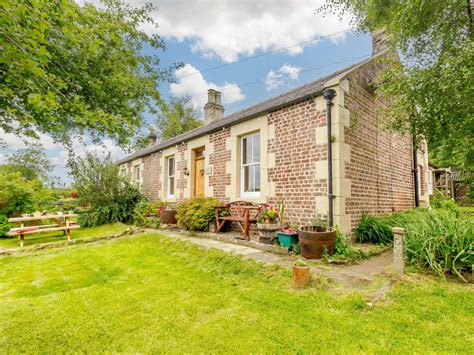 2 Bedroom Cottage In Northumberland Hexham Dog Friendly Holiday