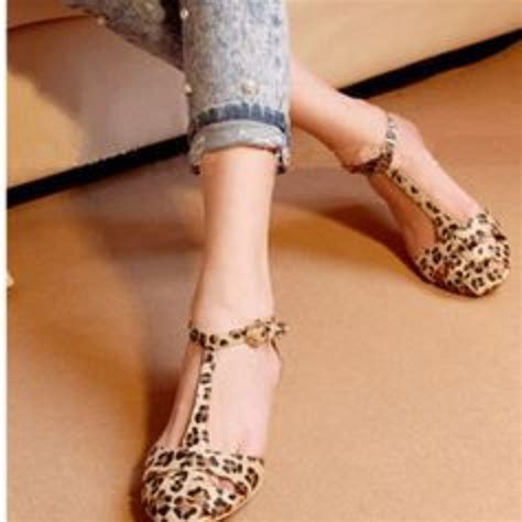 Women Fashion Leopard Print Flat Sandals Shoes Leopard Shoes