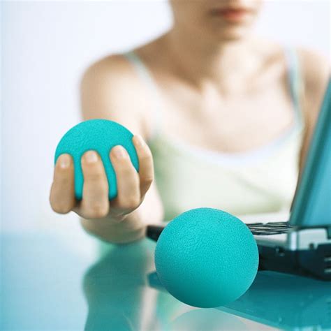 Eotvia Finger Flexibility Training Balls Hand Stress Ballsilicone Massage Therapy Grip Ball