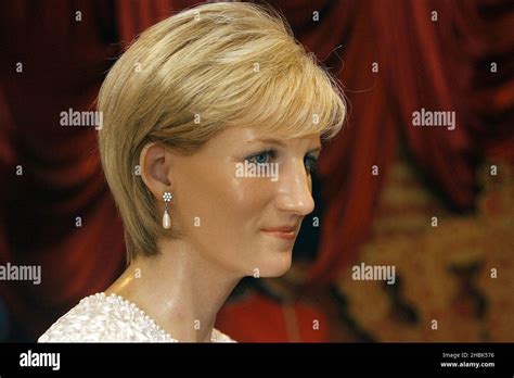 Princess Diana Waxwork At Maadame Tussauds Hi Res Stock Photography And