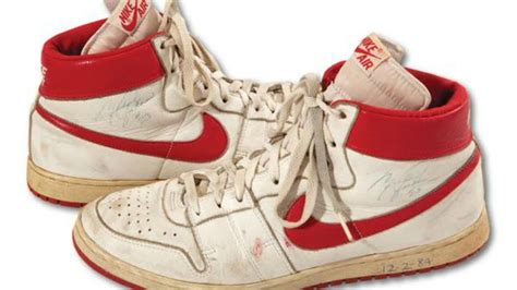 Michael Jordan Rookie Shoes Sold For 71533 Sports Illustrated