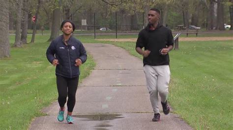 Meteorologist Janessa Webb To Run In Cleveland Marathon Youtube