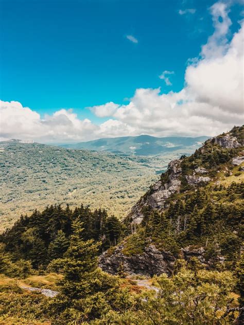 The 8 Things You Need To Know About Grandfather Mountain Before Visiting