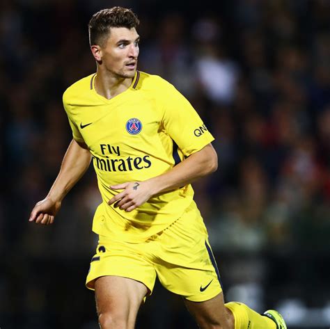 Thomas meunier has joined psg from club brugge for an undisclosed fee, signing a psg & thomas meunier have reportedly reached agreement. Thomas Meunier nie zagra z Manchesterem United