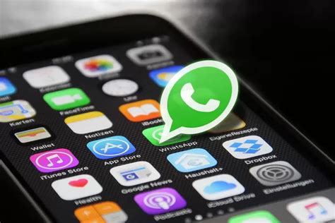 Whatsapp Luncurkan Fitur Baru Untuk Cegah Kebocoran Data Cyber Digital