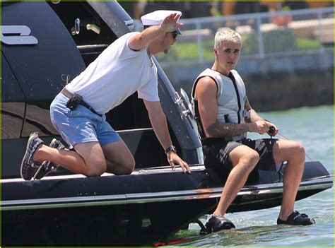 justin bieber hangs with little brother jaxon and female friend on miami yacht photo 3699548