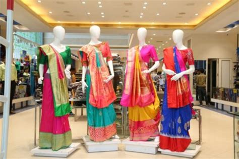 Saree Shopping In Surat G3 Ghoddod Road Store Surat