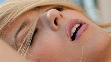 1179x2556px Free Download Hd Wallpaper Women Blonde Pornstar Closeup Abigaile Johnson