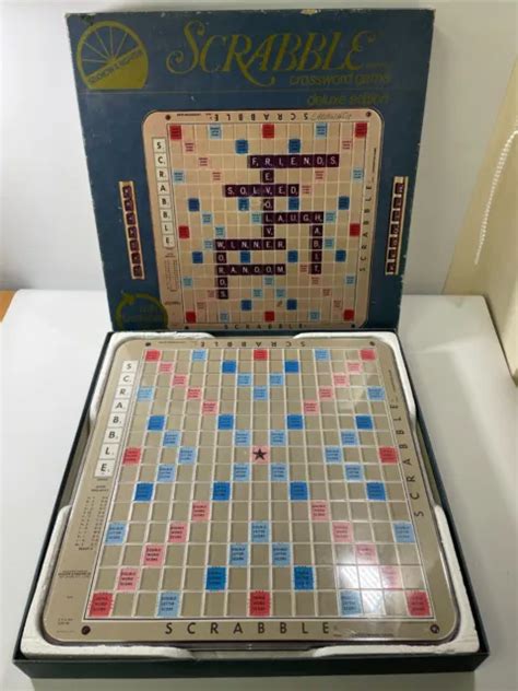 Scrabble Deluxe Edition Turntable Board Complete Vintage 1982 Selchow