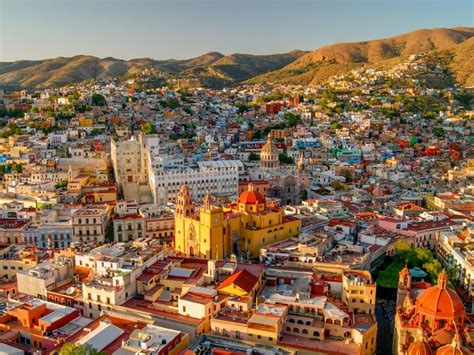 Callejoneadas En Guanajuato Vive Una Noche De Música Y Leyendas En El