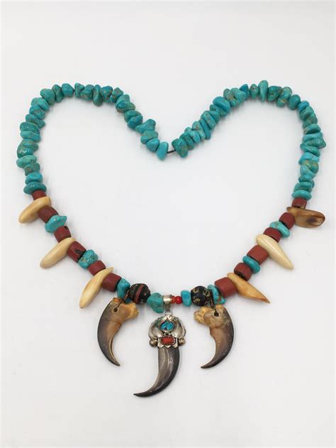 Mesquakie Bear Claw Necklace