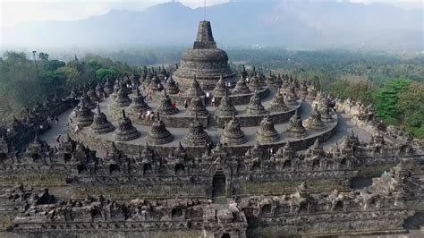 Sejarah Candi Borobudur dan Letaknya - Jowonews