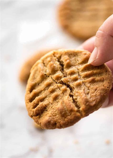 World S Best Easy Peanut Butter Cookies Therecipecritic