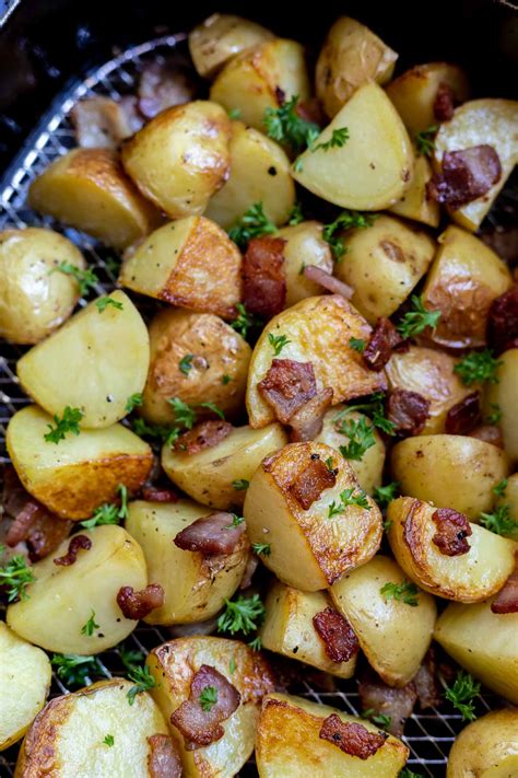 Air fryers just seem to make everything better. AIR FRYER ROASTED POTATOES and BACON + Tasty Air Fryer Recipes