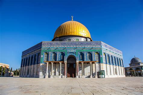Al Aqsa Mosque On Temple Mount In Jerusalem Stock Photo Download