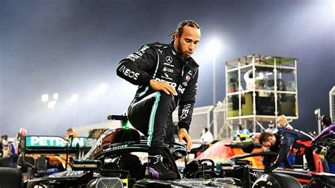 Back In The Groove Lewis Hamilton Puts In The Hard Yards In Training As He Seeks Vengeance In