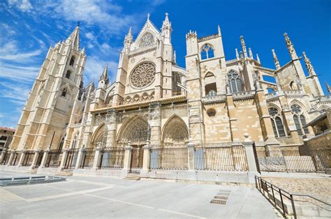 Descubre La Historia De La Catedral De León Mi Viaje