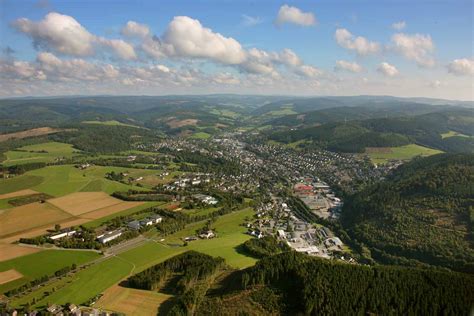Hier finden sie wohnungen, häuser und andere immobilien, die das immobilienbüro schreiber immobilien in bad laasphe zum kauf anbietet. Bad Berleburg | Südwestfalen