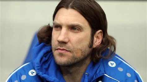 Bundesliga Absteiger Darmstadt 98 Entlässt Trainer Frings Eurosport