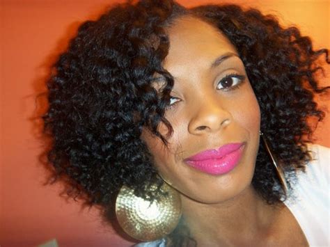 A braid out is a great style for textured hair as it elongates natural kinks and curls, making hair more manageable and less prone to breakage all while giving you beautifully defined curls and waves! All Things O'Natural: Let's Talk Hair: Terrific Styles for ...