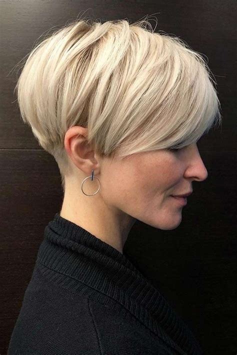 We will give you ideas you with the help of model pictures & videos. Idée coupe courte : 30 Ideas Of Wearing Short Layered Hair ...