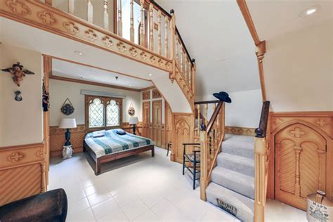 19th Century Gothic Revival House In London Nw1 Wowhaus