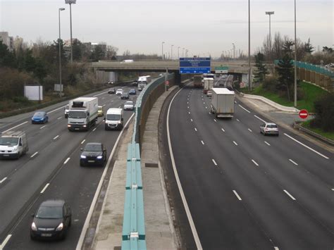 A compter du 25 juin, reprise de la prolongation de service en soirée les vendredis, samedis et veilles de fêtes sur les réseaux métro et tramway. Sytadin « n'est pas Madame Irma » | L'interconnexion n'est ...