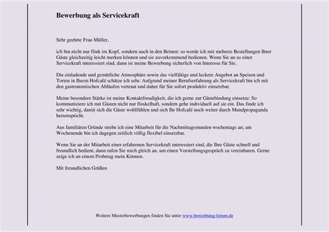 Diese und weitere vorlagen zum bewerbungsanschreiben gibts hier zum download! Servicekraft Musterbewerbung für Job während Elternzeit ...