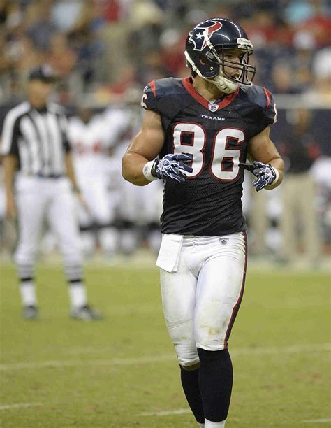 Las vegas raiders defensive end carl nassib announced on instagram that he is gay. _WTZ4948 | 9/2/10 The Tampa Bay Buccaneers defeated the ...
