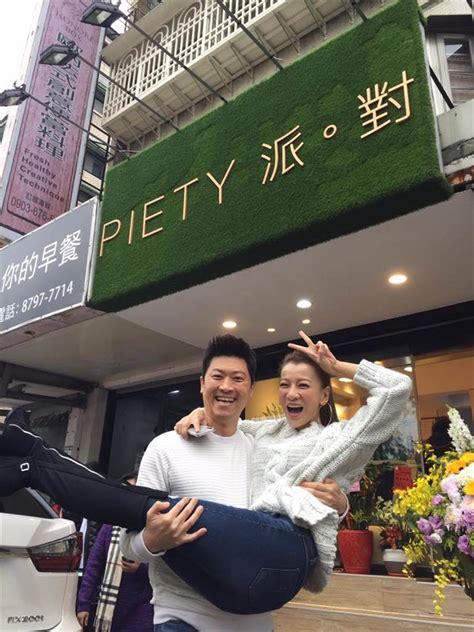 我是侯昌明，一個全方位的藝人 是一位善於做投資理財規劃的達人，也是愛妻愛家的好男人 如果有工作的需求，麻煩請聯絡經紀人～海豚（曾言紘） see more of 侯昌明 on facebook. 進攻兩性節目 侯昌明自詡：朋友間心靈導師 - 娛樂 - 中時