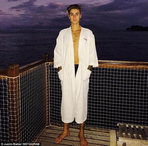 NAKED Justin Bieber Gets Cheeky As He Shares Photo Of His Bare Bottom