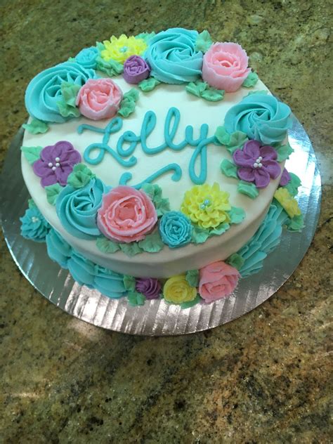 pretty flower cake buttercream decorating cake decorating creative cakes flower cake