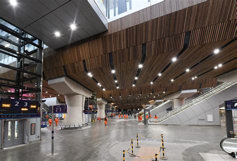 New Platforms Open At London Bridge Station As Historic Redevelopment