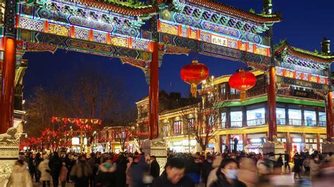China Life Festive Night Views In Beijings Qianmen Street Cgtn
