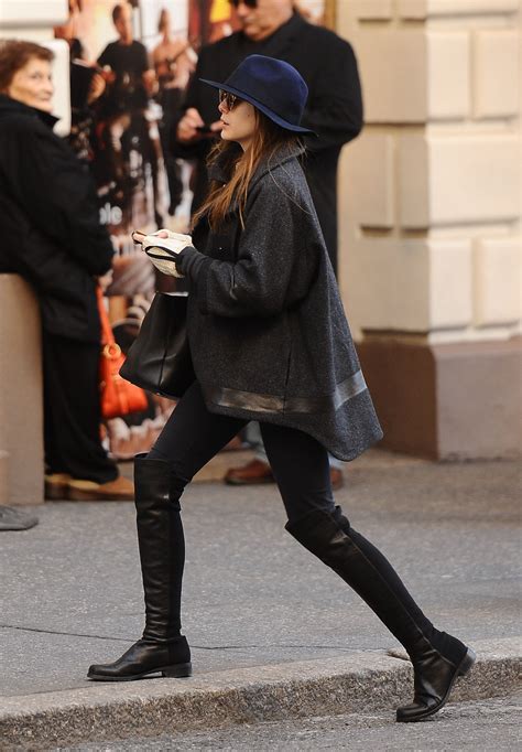 Pin By Leisa Bonifacio On Elizabeth Olsen Over The Knee Boot Outfit
