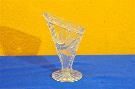 art deco crystal vase flat bevelled shape vintage shop kusera