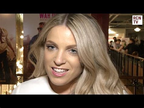 Fashion Week 2016 Olivia Cox Interview Video Dailymotion