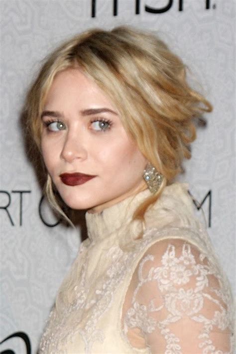 Others, quite literally, grow up in front of our eyes. Ashley Olsen Wavy Honey Blonde Updo Hairstyle | Steal Her ...