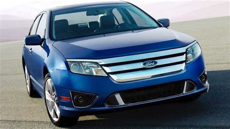 2010 Ford Fusion Facelift Revealed With New Hybrid Engine