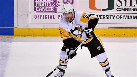 Arizona Coyotes Trade Phil Kessel Acquired From Pittsburgh Penguins