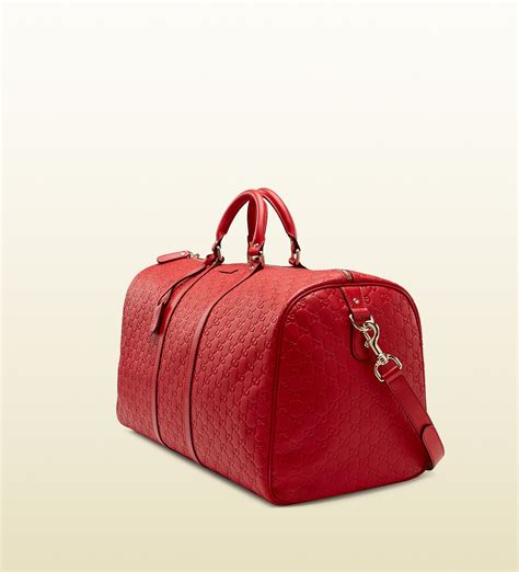 Organizing bags, travel bags, packing cubes, computer cases, gift bags, tote. Gucci Red Ssima Leather Carry-on Duffel Bag - Lyst