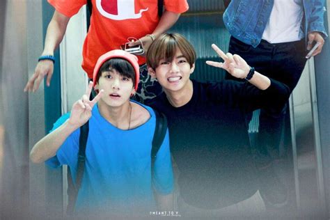 Taekook game vercel app izenarekin ere ezagutzen da, bts izarretan oinarritutako jokoa da. TAEKOOK SELCA DAY PHOTODUMP | ARMY's Amino