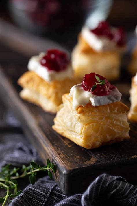 Easy Cranberry Brie Puff Pastry Bites For The Holidays