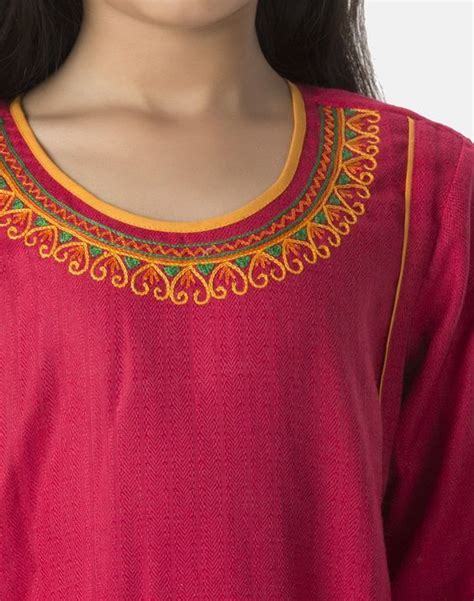 21 Pink Round Neck Top With Embroidery Design New Embroidery Designs