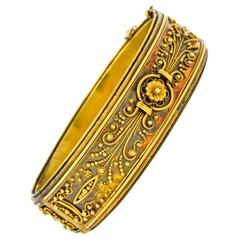Victorian Etruscan Revival 14 Karat Gold Floral Bangle Bracelet Circa