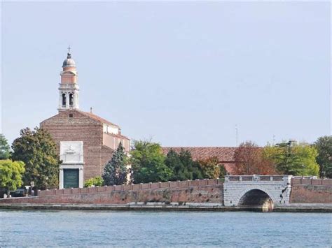 The Top 10 Things To See And Do In Lido Venice