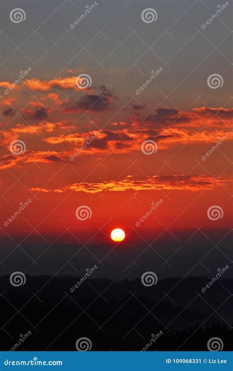 Dramatic Morning Sky At Sunrise Stock Image Image Of Dusk Layers