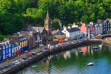 8 Best Small Countryside Towns In Scotland